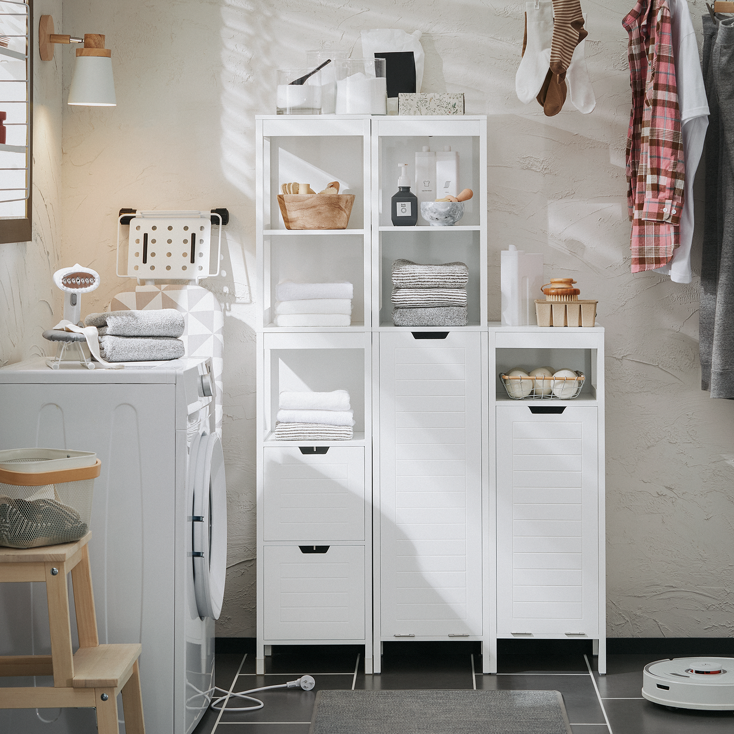 SoBuy Bathroom Tall Cabinet Bathroom Storage Cabinet With Laundry Basket